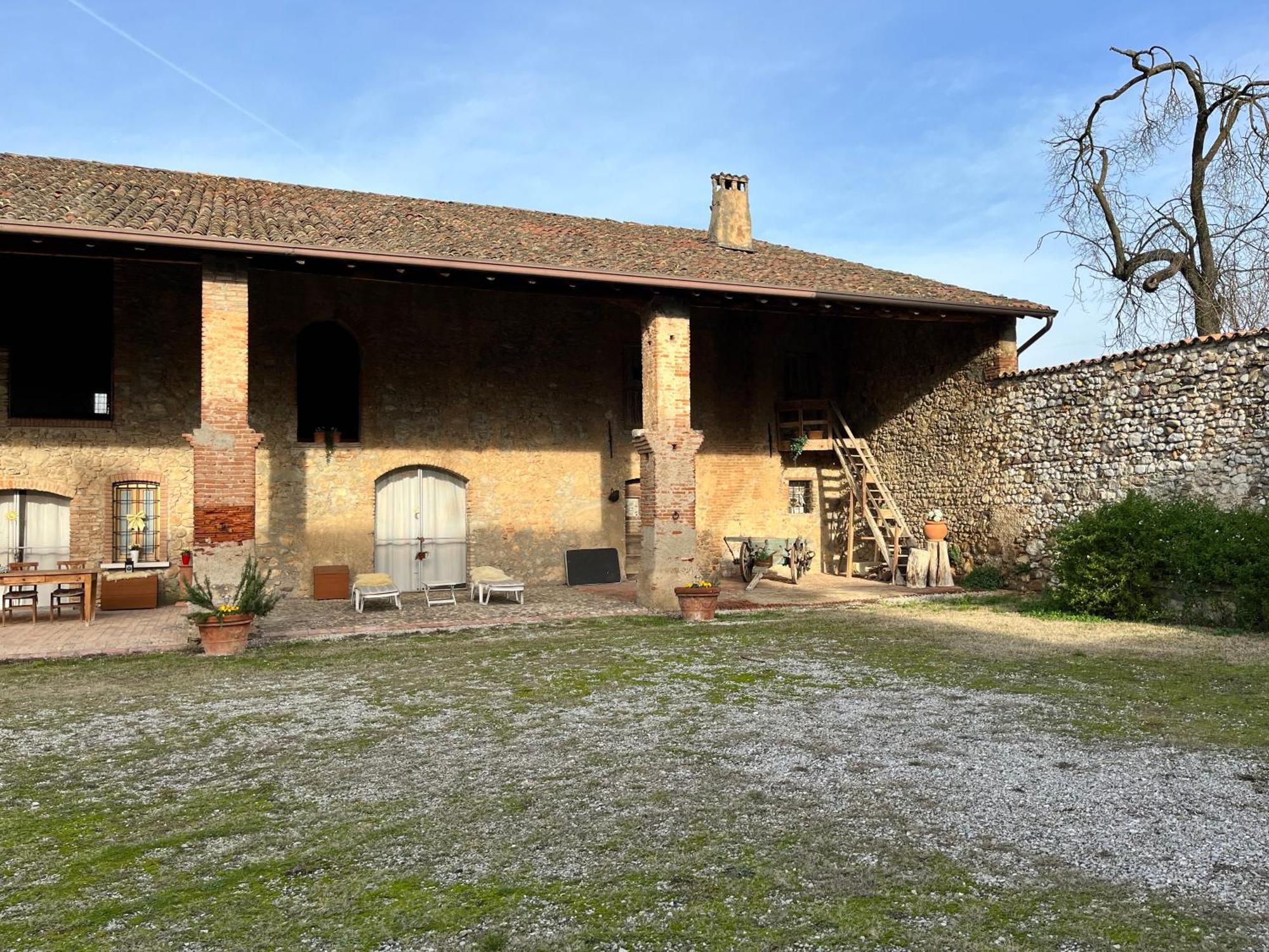 Bed and Breakfast Antico Cascinale Lombardo Lonato Zewnętrze zdjęcie