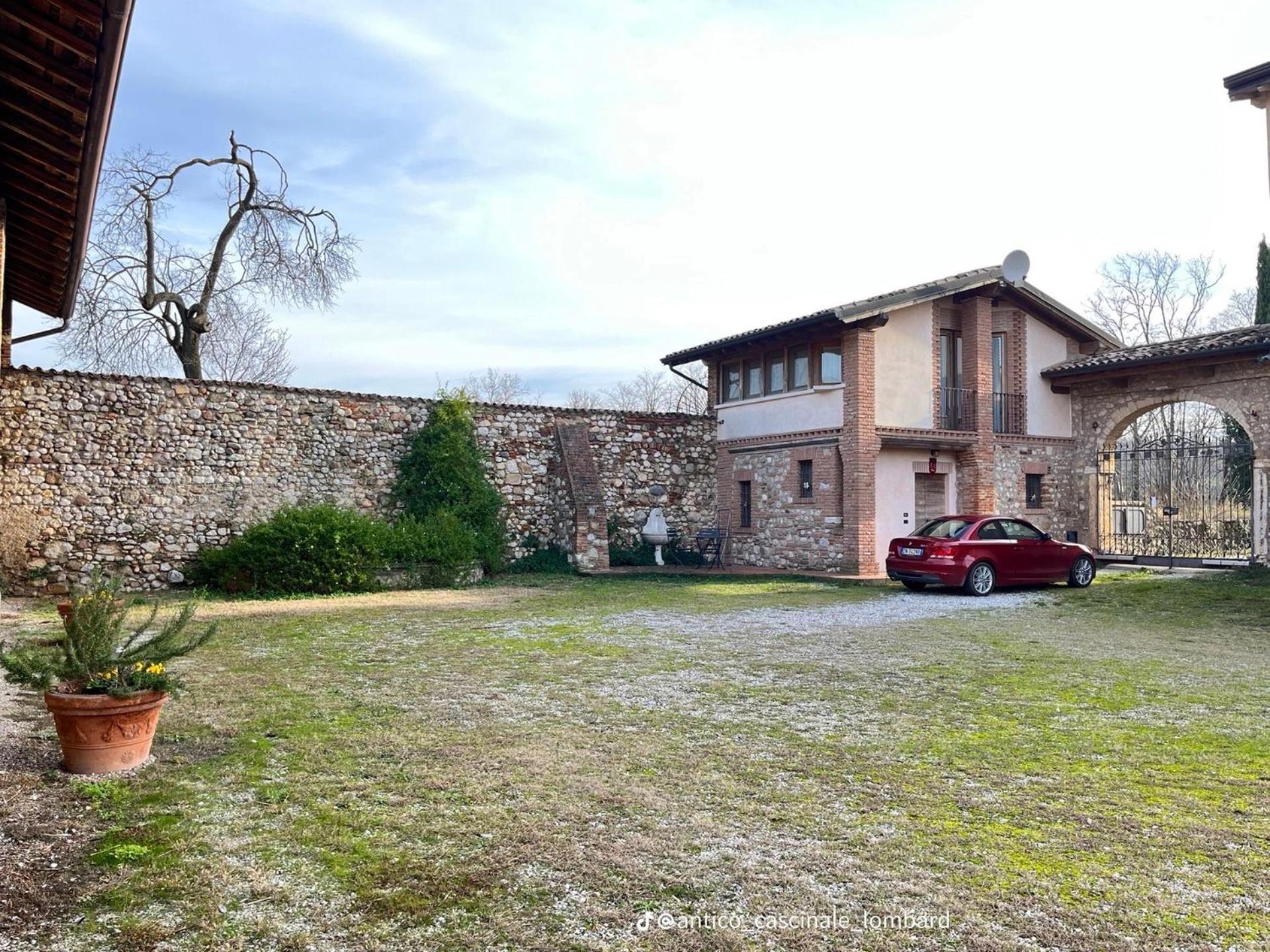 Bed and Breakfast Antico Cascinale Lombardo Lonato Zewnętrze zdjęcie