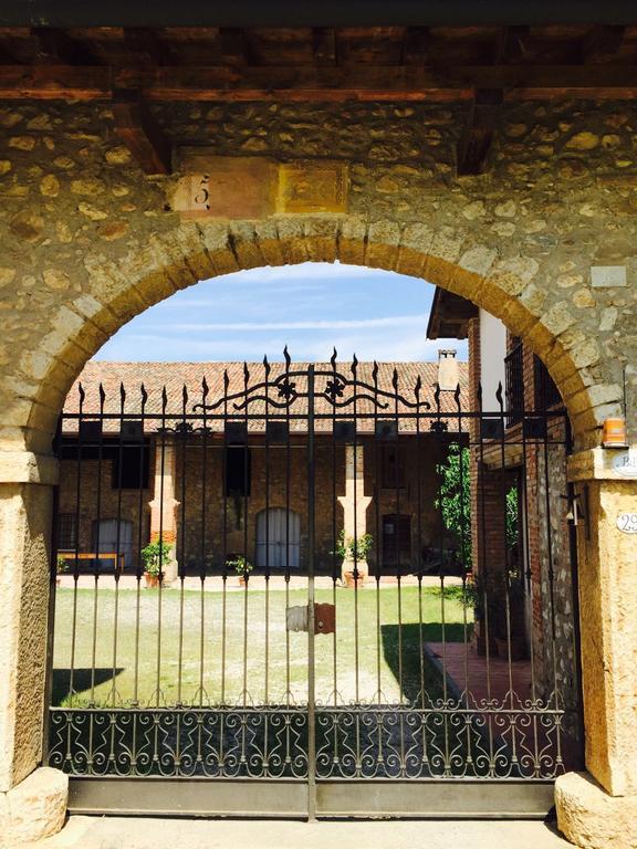 Bed and Breakfast Antico Cascinale Lombardo Lonato Zewnętrze zdjęcie
